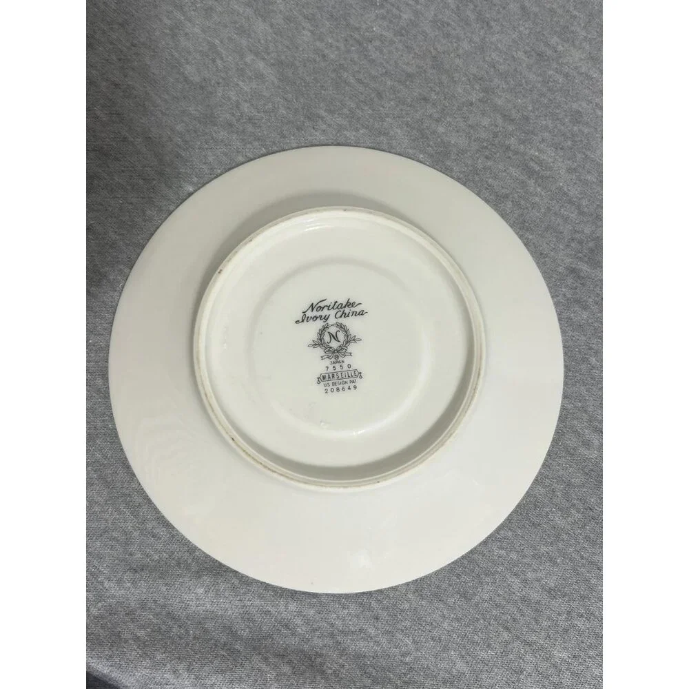 Vintage‎ Noritake Ivory China Marseille 7550 Saucers Set of 4 Floral Trim Silver